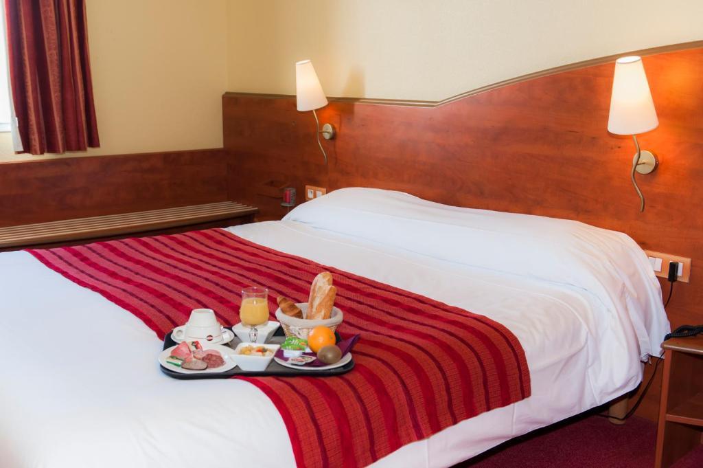 Armony Hotel Bourg-Achard Room photo