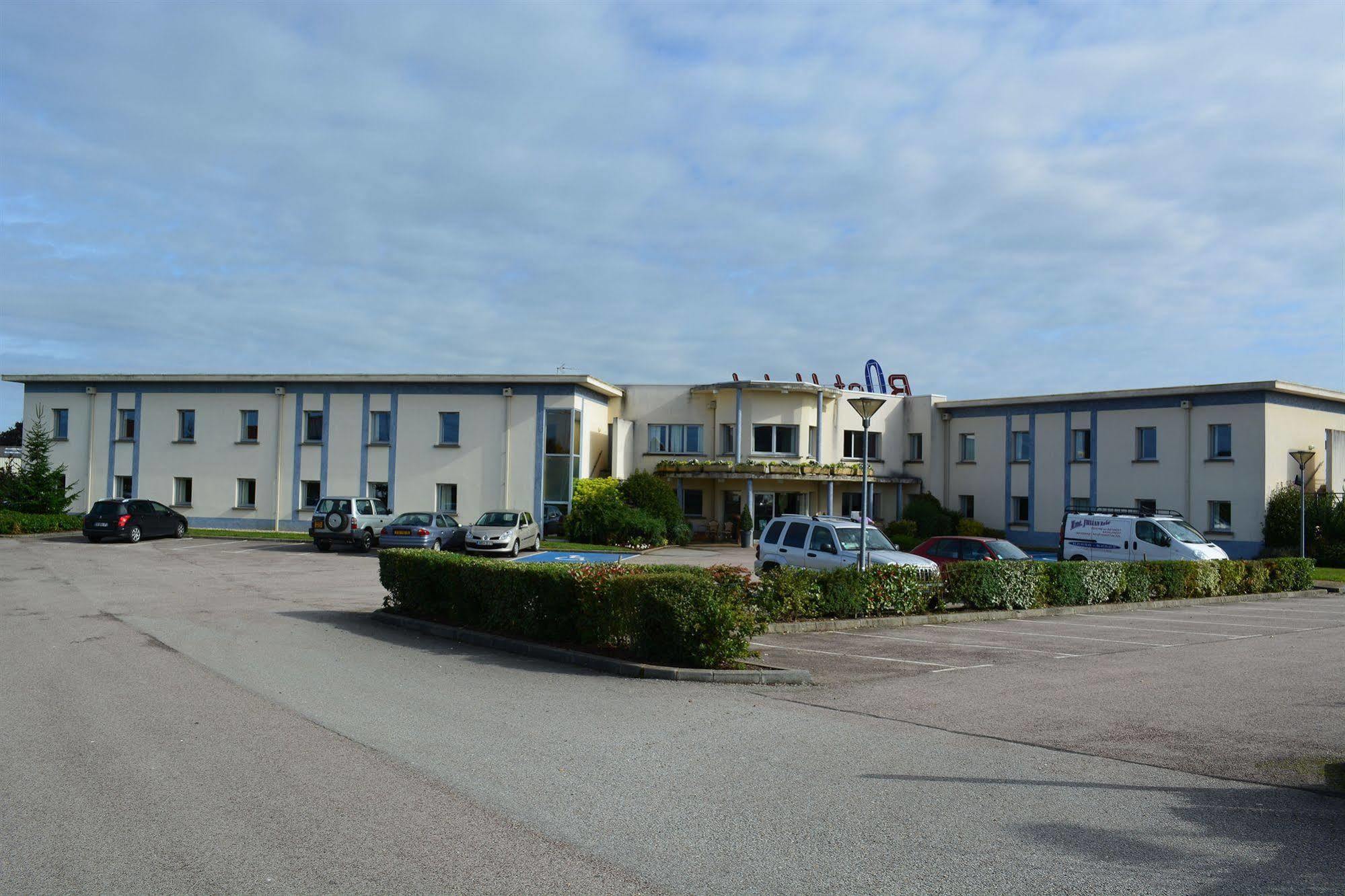 Armony Hotel Bourg-Achard Exterior photo